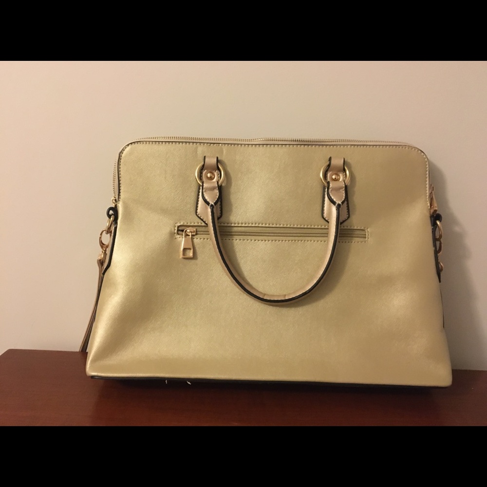 Purse - Picture 4 of 6